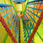 Cầu treo ở trên cao nhưng rất an toàn