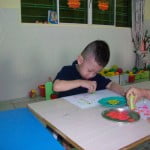 hinh anh hoc tap vui choi cua cac be khoi nha tre truong mam non hoa mi 22