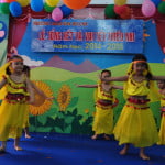 Múa Ấn Độ - Lớp Vành Khuyên - Tổng kết năm học trường mầm non Họa Mi 2015