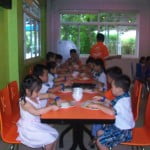 truong mam non hoa mi to chuc cho be di kizciti 2015 54