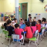 Hình ảnh bé làm mứt sơri