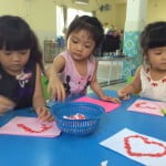 Hoạt đông: "8/3 - Tình yêu của con dành tặng mẹ"