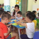 Hoạt đông: "8/3 - Tình yêu của con dành tặng mẹ"