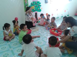 Hình ảnh các hoạt động của bé tại trường mầm non Họa Mi vào tháng 10/2016 - Hình 10