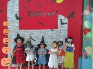 Lễ hội Halloween 2016 của bé tại Trường mầm non Họa Mi - Hình 3