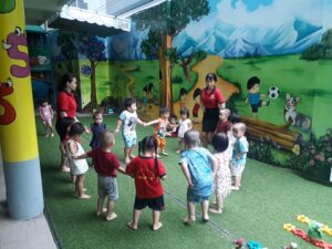 Giờ ra chơi của bé